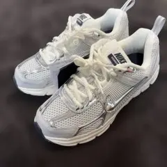 NIKE ボメロ5