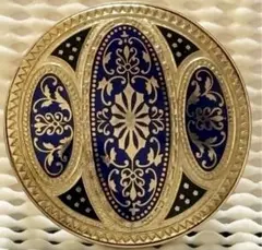 美しいヴィンテージ　アンティーク調模様　七宝焼?青と金装飾的円形ブローチ　年代物