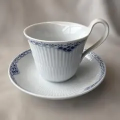 Item thumbnail for item 0f3d6d9e-284a-4037-9d44-c14a0ae92e1f