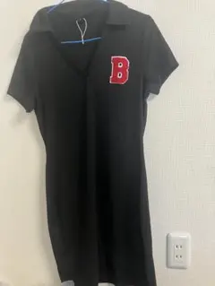 SHEIN 黒 半袖 ミニワンピース Bロゴワッペン