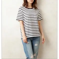 新品！イング＊Uネックボーダー半袖Tシャツ＊カットソー＊Mサイズ