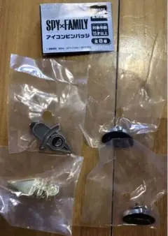 スパイファミリー　アイコン　ピンバッジ　ピンバッチ　新品　帽子　アーニャ　ピアス