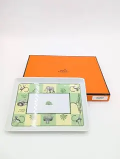 HERMES エルメス AFRiCA アフリカ スクエアプレート グリーンのサムネイル
