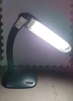 「ツインバードデスクライト」