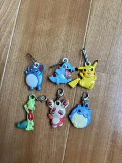 ポケモン　ファスナーホルダー　チャーム