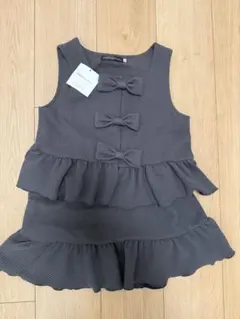 タグ付き　BeBe グレー ワンピース 140