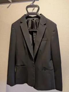 UNIQLO ブラックジャケット Mサイズ