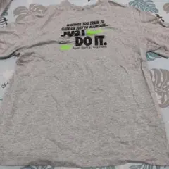 ナイキグレーＴシャツ