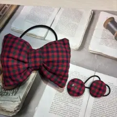 ぷっくりかわいいファミリア風のチェック柄リボンヘアゴム