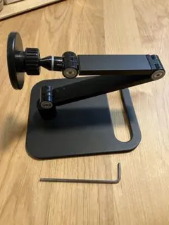 マグネット式スマホ・タブレットスタンド