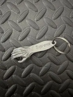 2026年最新】supreme s logo keychainの人気アイテム - メルカリ