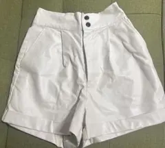 Emsexcite RETRO GIRL フェイクレザーショートパンツ ベージュ