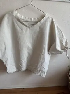 Urban Research Vネックシャツ