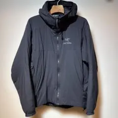 h*n様 ARC'TERYX アトムARフーディ旧ロゴ　希少 アークテリクス　黒 5504001484227787_01_7361w.jpeg