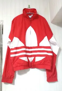 adidas ビッグトレフォイル トラックトップ ナイロンジャケット 赤