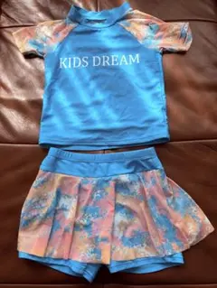 ⭐︎鮮やかな水色⭐︎セパレート水着 128-134cm