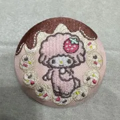サンリオ マイメロディ 刺繍缶バッジ デザート