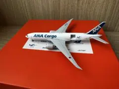ANA B787-8 『成田市制施行70周年』塗装 ギア着脱可 1/400 - メルカリ