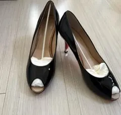 SEVEN TWELVE THIRTYエナメルオープントゥパンプス