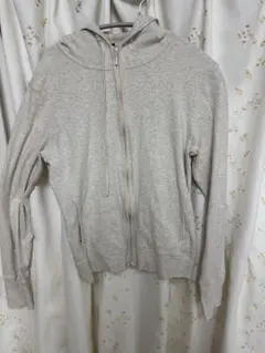 ユニクロ　フルジップパーカ（長袖）