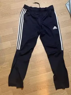adidas トラックパンツ ネイビー 3ストライプのサムネイル