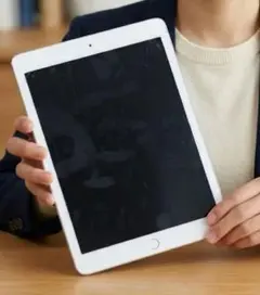 iPad [第6世代] 画面割れ・汚れあり【価格相談可】