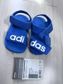 adidas ベビーサンダル 13cm サイズ 青 アディダス　ロゴ　タグ付き
