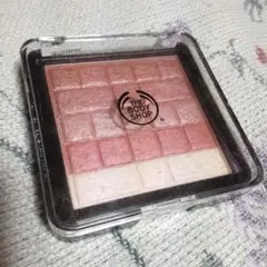 THE BODY SHOP シマー ウェイブ ブラッシュ アイシャドウ&チークのサムネイル