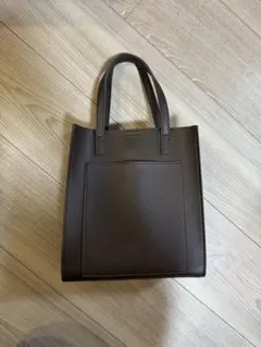 ブラウン トートバッグ スナップボタン付き