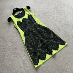 美品　ナネットレポー　ノースリーブワンピース　刺繍　ライムグリーン　2のサムネイル
