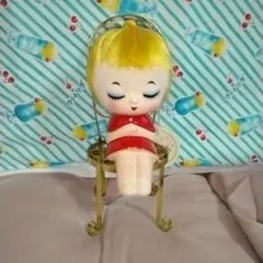 ⑥ピンクの人形イラストアクセサリー昭和レトロ - メルカリ