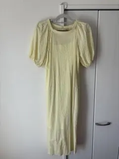 UNIQLO パフスリーブワンピース S イエロー