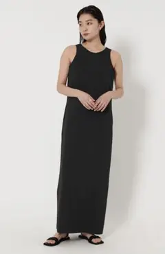 マルゥユナイテッドアローズ今季シンプル ブラック ロングワンピース 半袖 MARW UNITED ARROWS（マルゥ ユナイテッドアローズ）の「＜MARW