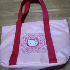 HELLO KITTY ピンクトートバッグ 保冷バッグです。