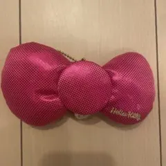 USJ限定　ハローキティ　リボン　キーチェーン　キーホルダー