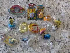 最安値✨ たまごっち ミニチュアチャーム ガチャ めじるしアクセサリー 11個
