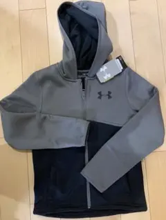 アンダーアーマー パーカー