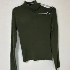 MURUA ショルダーカットタートルニット