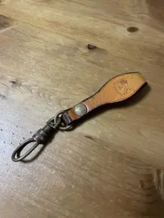 イルビゾンテ　キーホルダー ブラウン