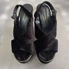 ESPERANZA エスペランサ ベルベット調ブラックウェッジサンダル Ｍ
