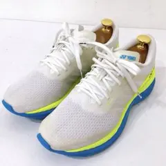 極美品✨ヨネックス ランニングシューズ セーフラン100Xウィメン　23.5cmのサムネイル