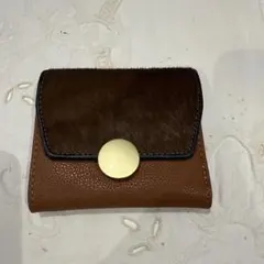 ブラウンレザー三つ折り財布 ファー付き