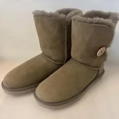 UGG Classic Short ムートンブーツ