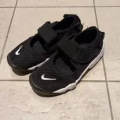 Nike ブラック スニーカー ベルクロ