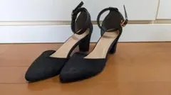 ブラックスエード　バックストラップパンプス　 Lサイズのサムネイル