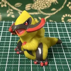 オノノクス:27②:フィギュア:指人形:ポケモンキッズ:ソフビ:現状品
