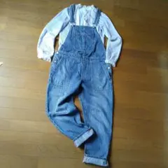 GAP☆デニムオーバーオール ゆったりシルエット。