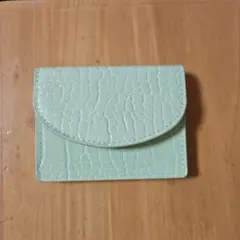 nyunyu 韓国ミントグリーン 型押し 二つ折り財布(カードケース)