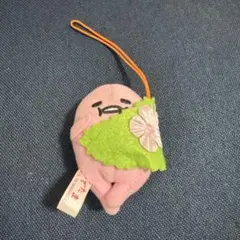 ぐでたま 桜餅 マスコット キーホルダー ぬいぐるみ 산리오