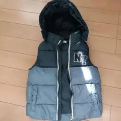 NY刺繍 フード付きダウンベスト 6Y-8Y 120cm〜